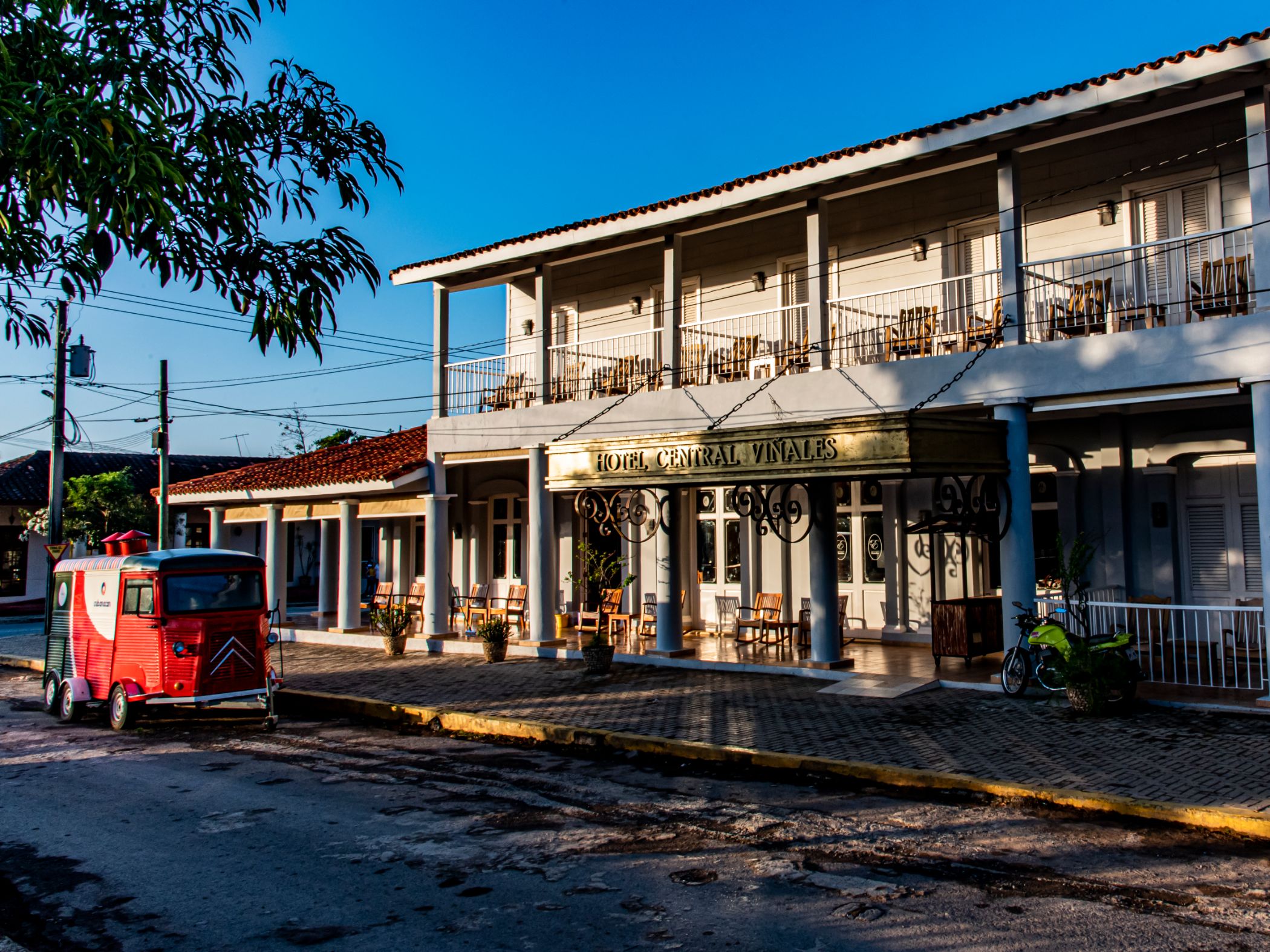 [OFFICIAL®] Hotel E Central Viñales | Destinations Viñales | Cubanacan